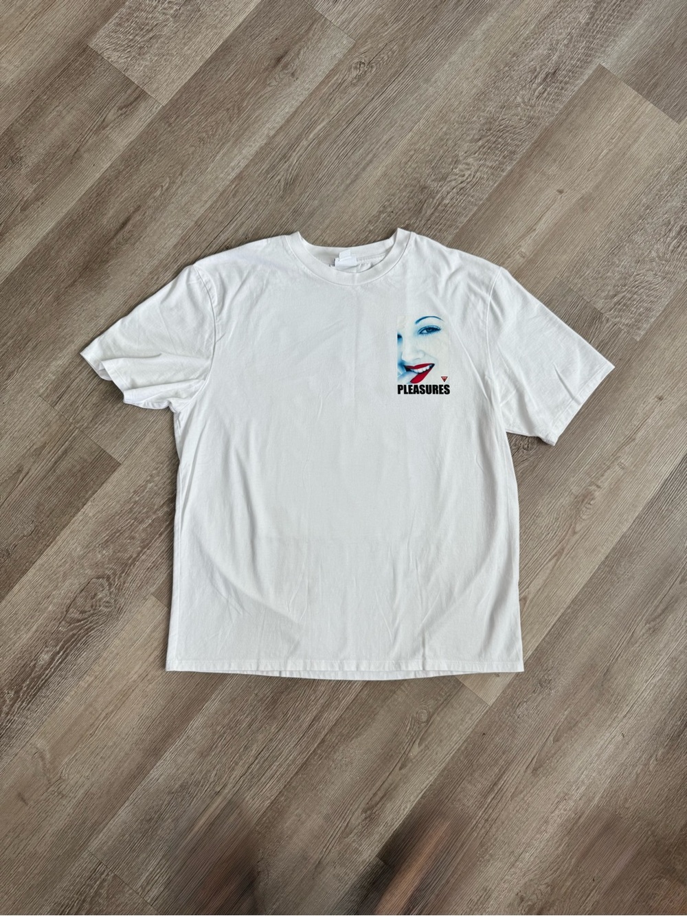 Pleasures x GUESS USA Drew Barrymore Faces Graphic Tee Large